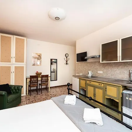 Monti Сasa de vacaciones Mestre