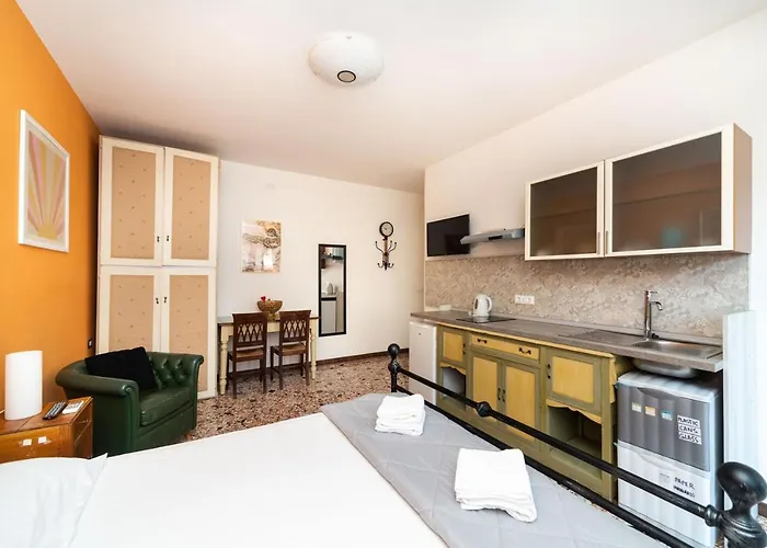 Monti 度假居 梅斯特雷