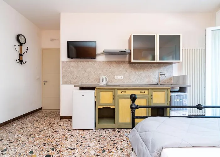 Monti * 梅斯特雷